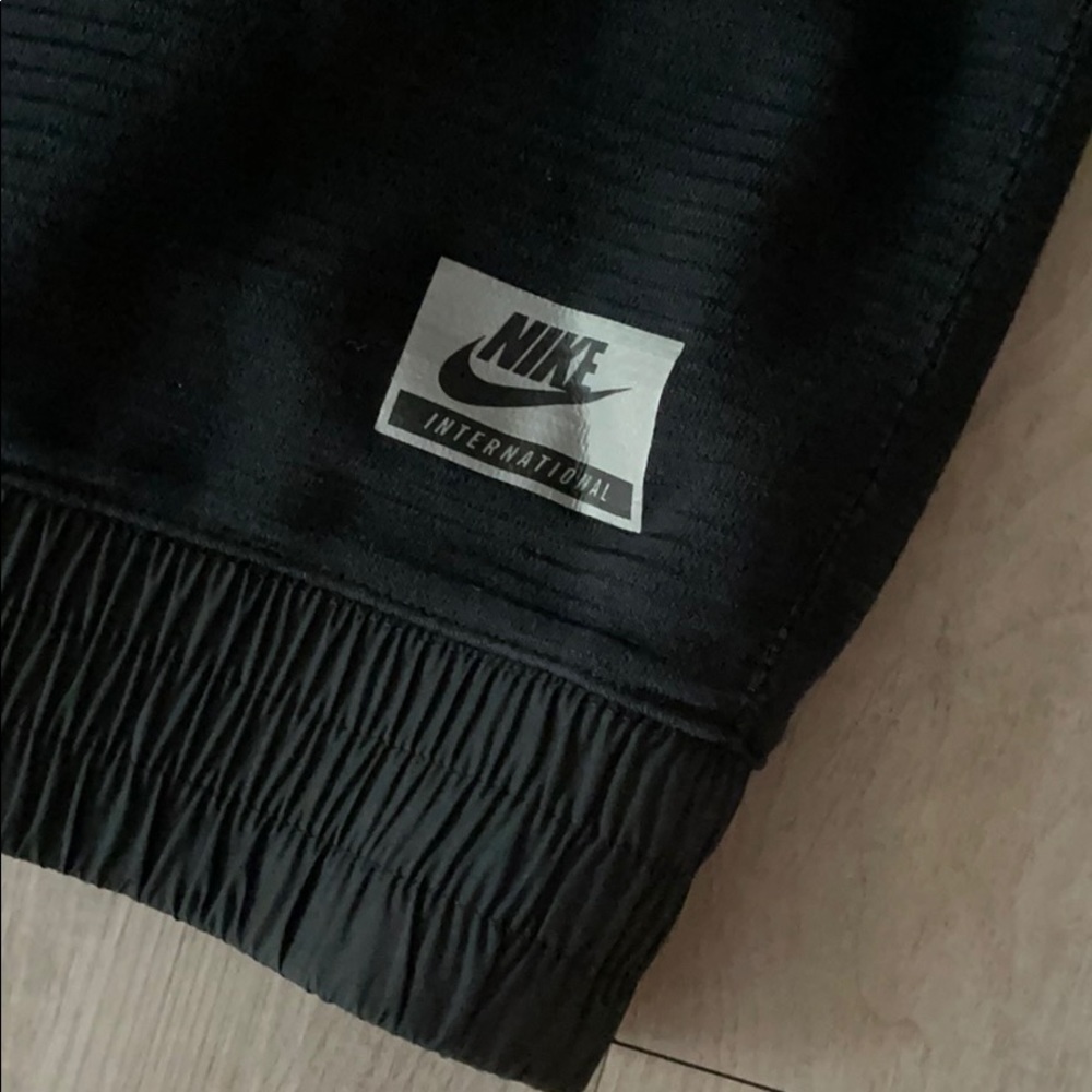 Nike International Full Zip Hoodie - Picture 11 of 12